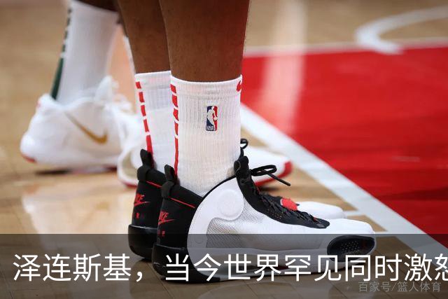 泽连斯基，当今世界罕见同时激怒普京与特朗普两大巨头的人！乌军1115架无人机突袭俄罗斯，从圣彼得堡一直到列宁格勒全部拉响防空警报！